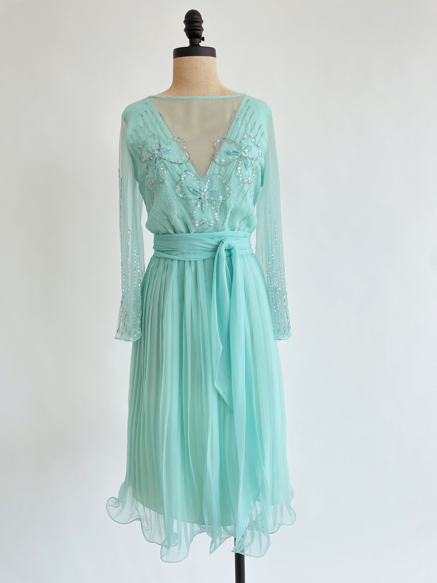 Lili Vintage Gown