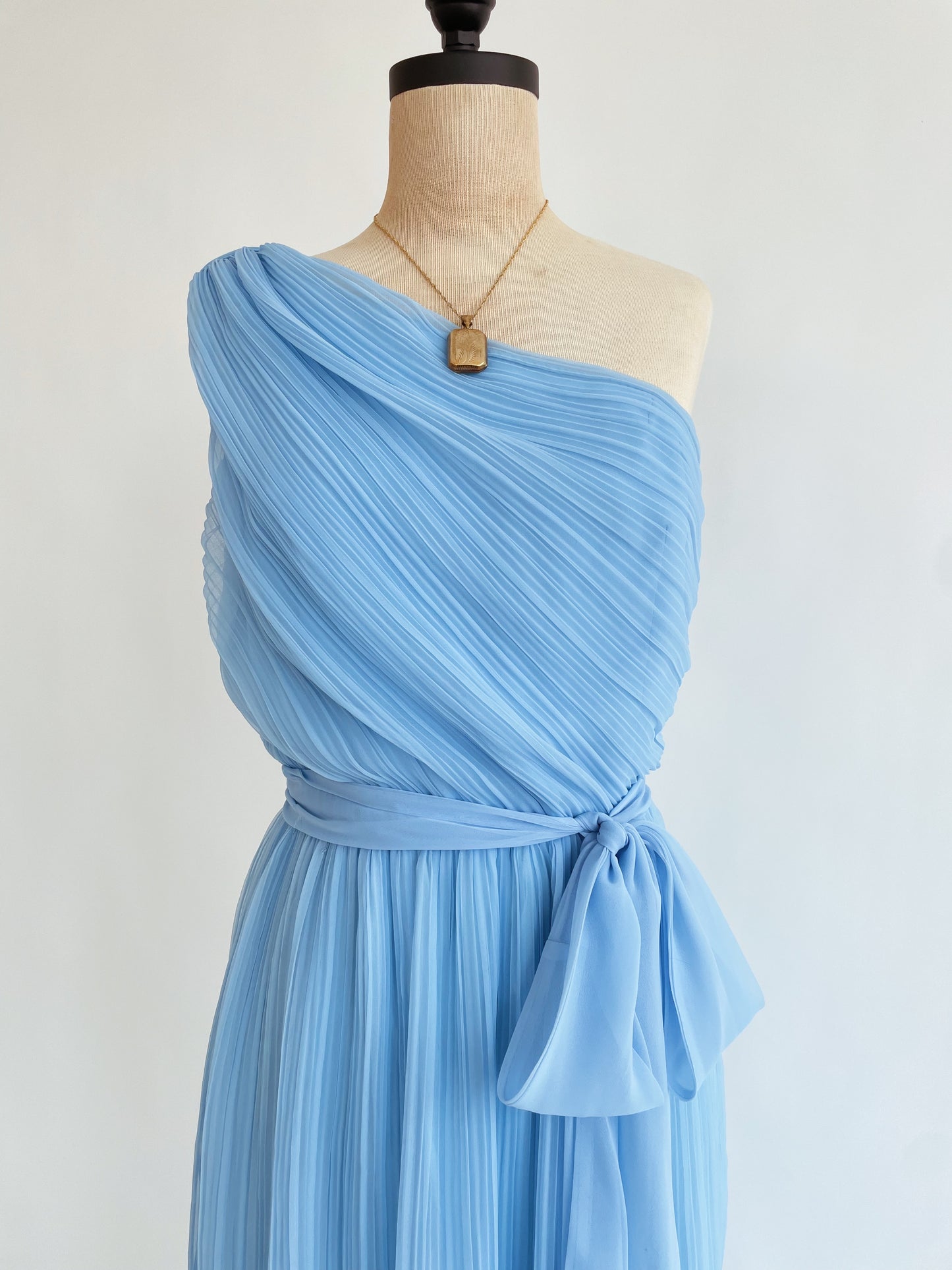 Sofia Vintage Gown
